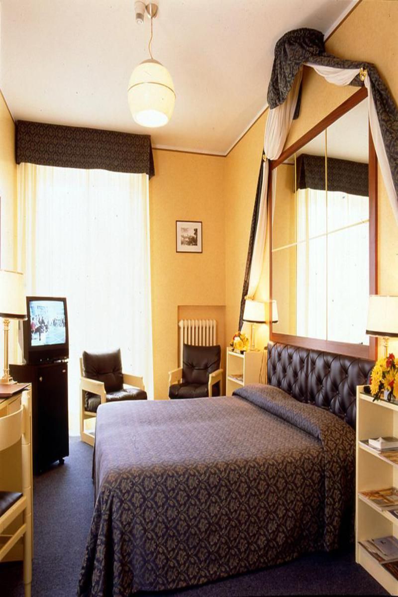 Hotel & Residence Dei Duchi Urbino Esterno foto